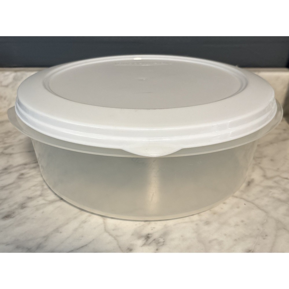 Vintage RUBBERMAID SERVIN SAVER PLUS - ROUND CONTAINER & WHITE LID 1.6 Gal